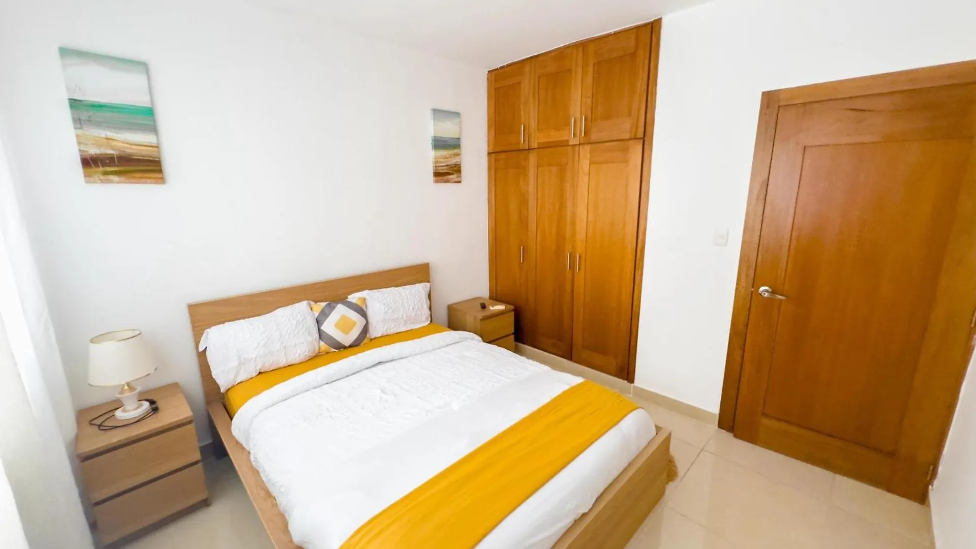 Confidence Luxurious Apartment-Garden Tower-Gym Pool Wifi Santiago De Los Caballeros